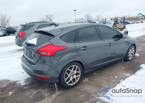 2015 Ford Focus Se z USA, uszkodzony, nr VIN 1FADP3K2XFL319853
